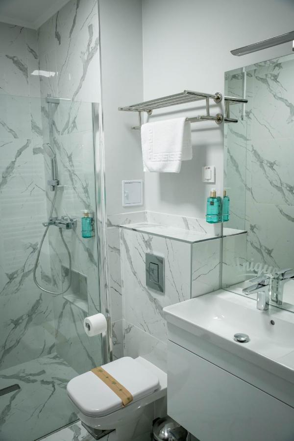 Unique Garden Hotel Brăila Dış mekan fotoğraf