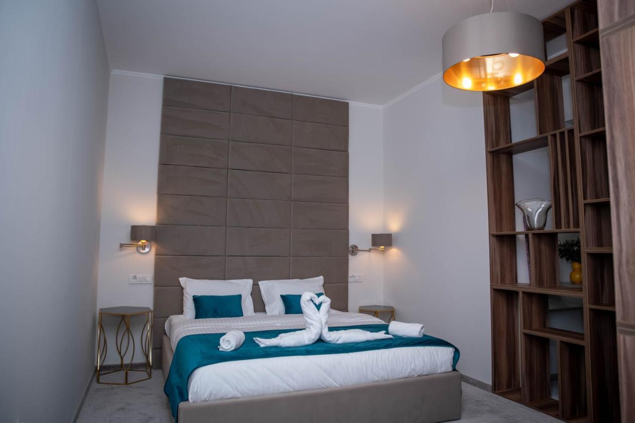 Unique Garden Hotel Brăila Dış mekan fotoğraf