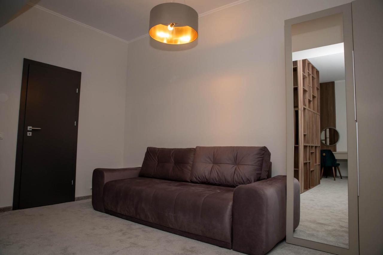 Unique Garden Hotel Brăila Dış mekan fotoğraf